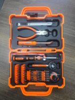 JAKEMY JM-8146 47-in-1 precision screwdriver set.