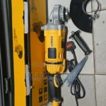 DeWalt 9-Inch (230mm) Large Angle Grinder