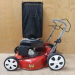 Dich 173cc petrol-powered walk-behind lawn mower.