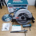 Total TS122235622 Circular saw 2200W 235mm
