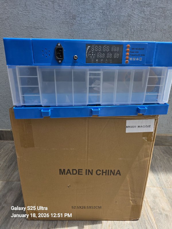 2769d065-89c3-4d93-8484-a3cc69cf7993 64-Egg AC/DC Automatic Egg Incubator - Image 1