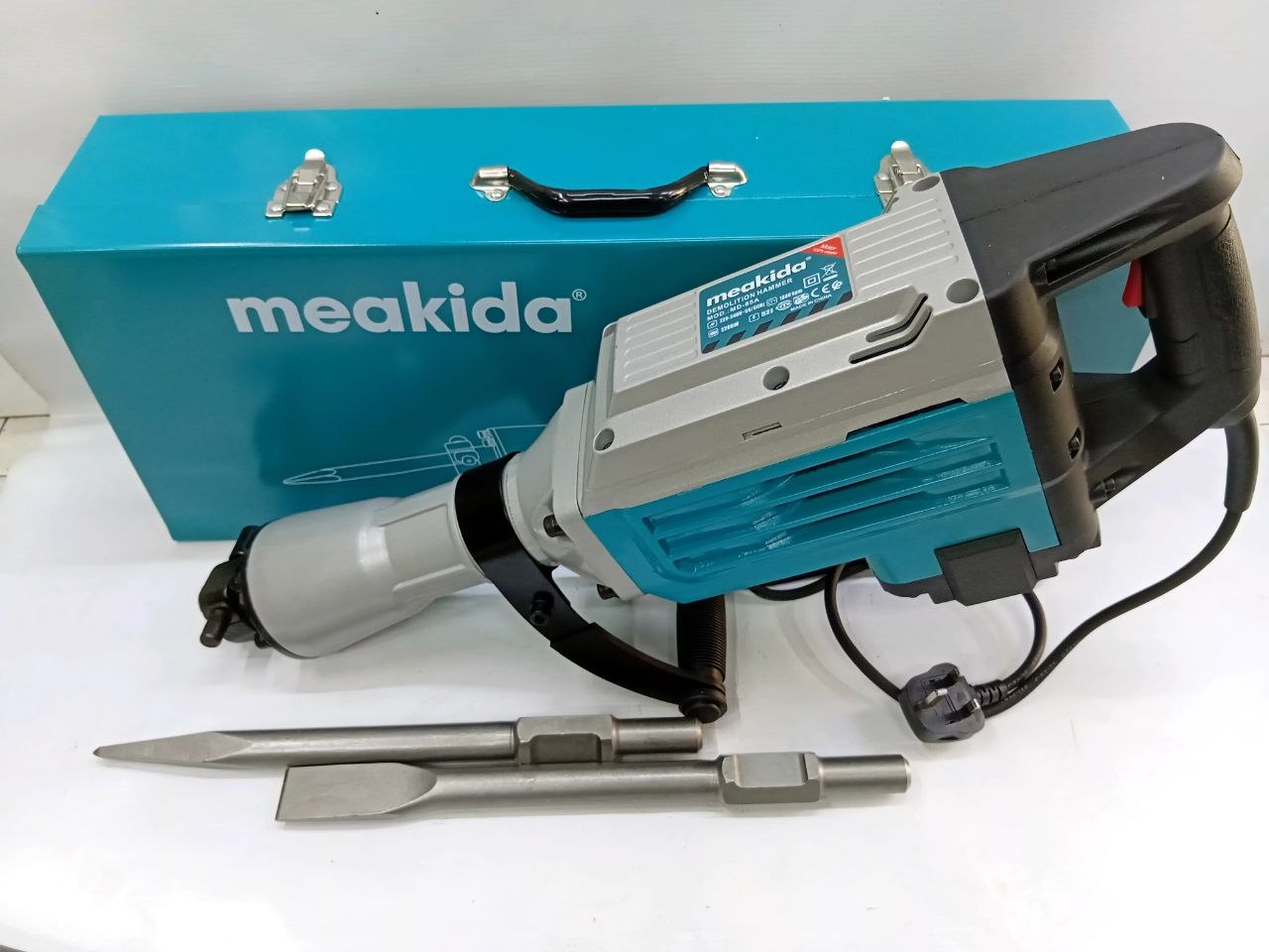 4781a3c0-d5b9-4109-afb4-7f2ca87517ff Meakida 2200W demolition hammer - Image 1
