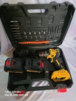DeWalt cordless electric hammer drill set 26v