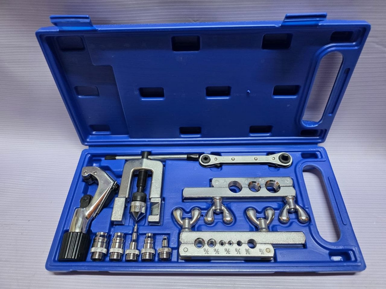 6f75cac1-c912-43b5-b3ef-b7eca216c5a0 45-degree Flaring and Swaging Tool Kit - Image 1